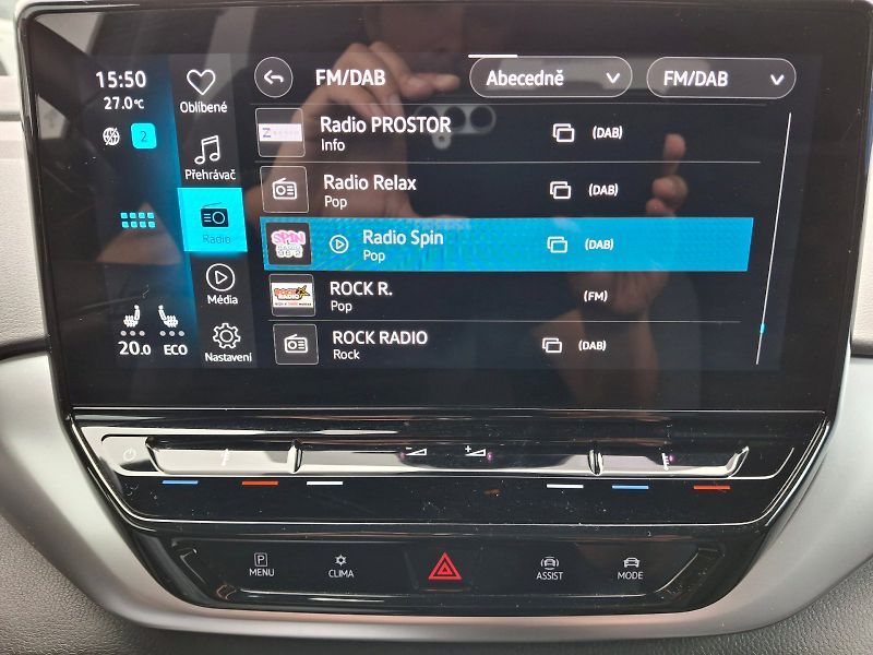 Volkswagen ID.4 (2024) Pro Performance 70 150kW - fotka 18 z 35