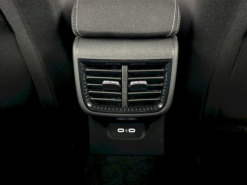 Škoda Fabia (2025) 1.0TSI 85kW Monte Carlo - fotka 26 z 29