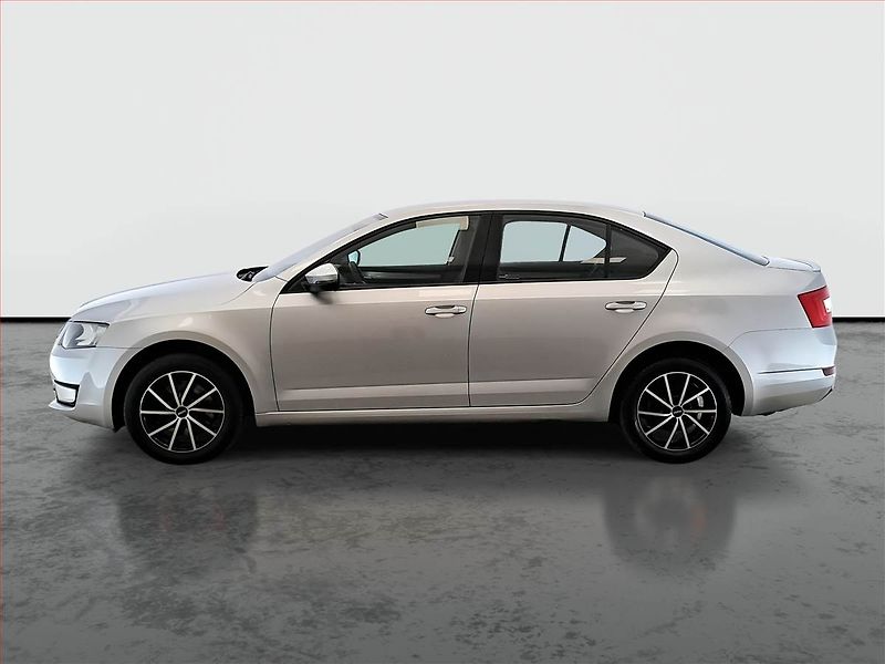 Škoda Octavia (2016) 1.8 TSI, Serv.kniha - fotka 3 z 16
