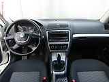 Škoda Octavia (2012) 1.6 TDi, ČR, Ambition - náhled 8