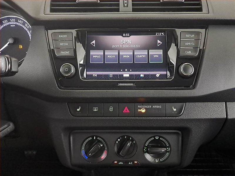 Škoda Fabia (2021) Ambition 1.0 TSI, ČR,1.maj - fotka 12 z 16