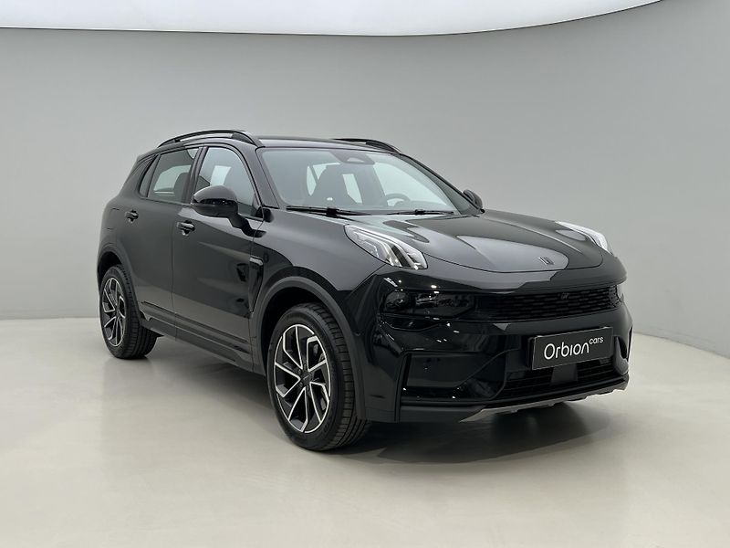 Lynk & Co 01 CORE PHEV AUT CZ 1.maj - fotka 8 z 48