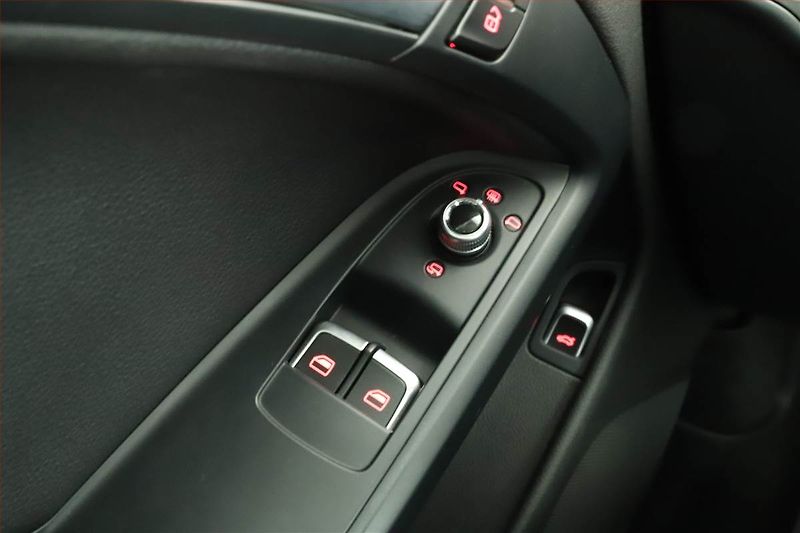 Audi A5 (2014) 2.0 TDI, 4X4, Automat, Kůže - fotka 19 z 19