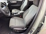 Volvo XC40 PLUS DARK, B3, 360°, PIXEL LED - náhled 12