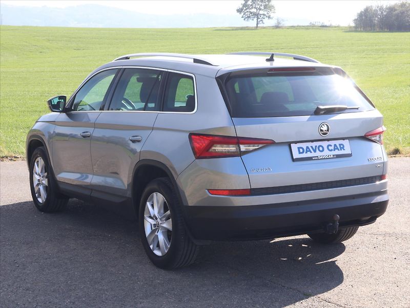 Škoda Kodiaq 2,0 TDI 140kW DSG 4X4 Style - fotka 5 z 36