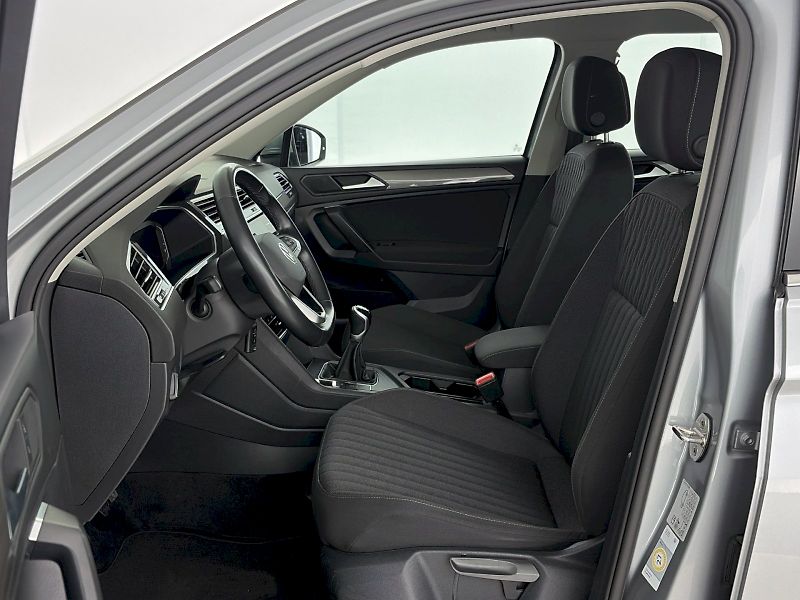 Volkswagen Tiguan Allspace (2022) Life 1.5 TSI 110kW - fotka 7 z 31