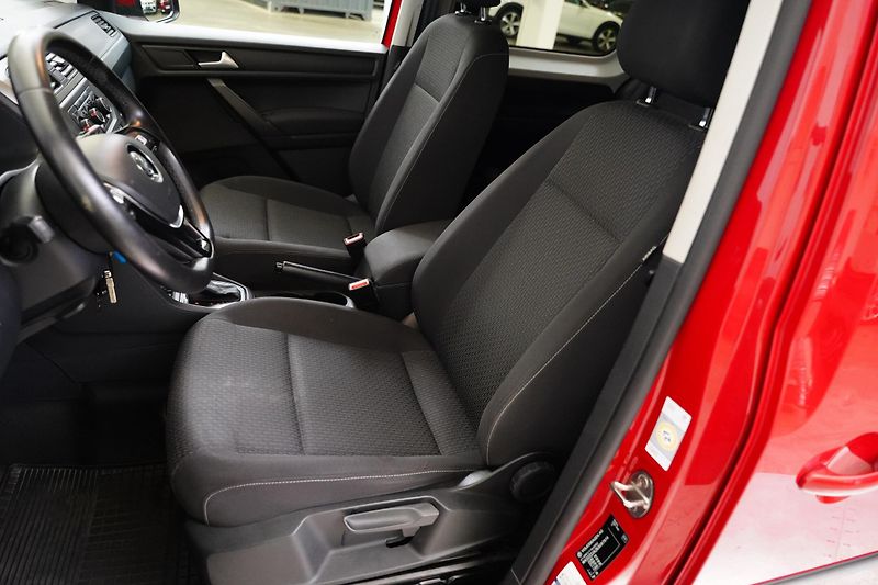 Volkswagen Caddy - fotka 11 z 27