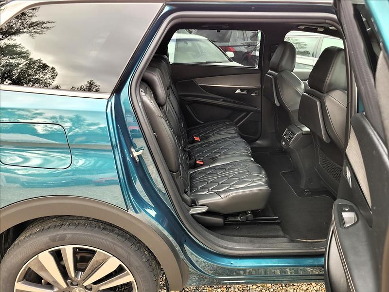 Peugeot 5008 2,0 zálohováno - fotka 17 z 50