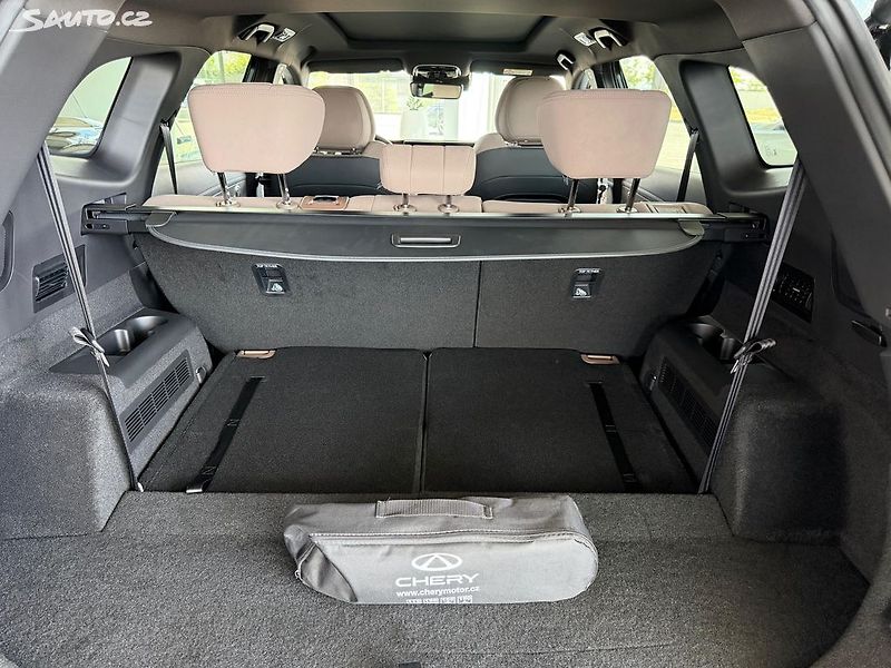 Chery Tiggo 8 (2026) UNIQUE PANORAMA 7MÍST - fotka 1 z 32