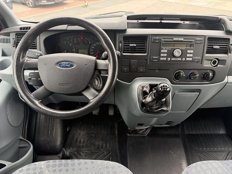 Ford Transit 2.2 TDCi - fotka 10 z 31