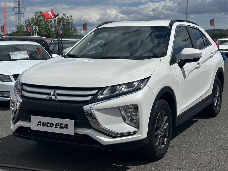 Mitsubishi Eclipse Cross (2019) 1.5 T-MIVEC, AC, tempo - fotka 3 z 15