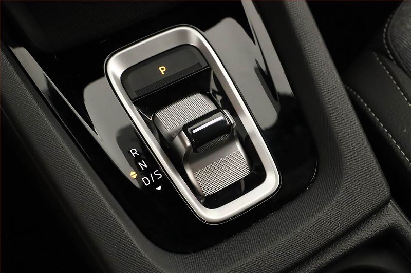 Škoda Octavia (2025) 1.5 eTSI mHEV, Sportline - fotka 10 z 21