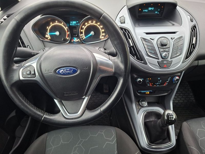 Ford B-MAX (2014) 1.0i 74kW E-BOOST - fotka 13 z 25