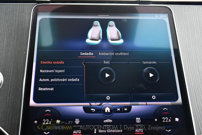 Mercedes-Benz EQE 350 4MATIC AMG  - fotka 44 z 54