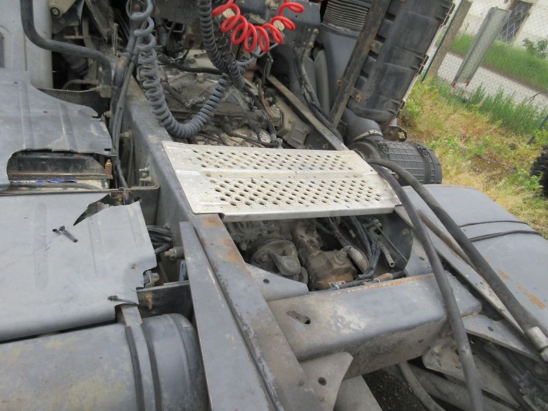 Renault Premium 420, standard, hydraulika - fotka 5 z 22