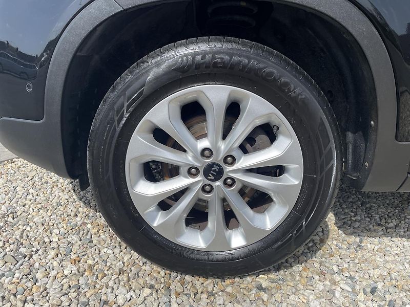 Kia Sorento 2,2 CRDi/145kW 4x4 - Automat - fotka 55 z 64