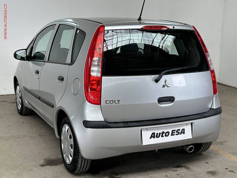 Mitsubishi Colt (2006) 1.3i, ČR, AC - fotka 6 z 14