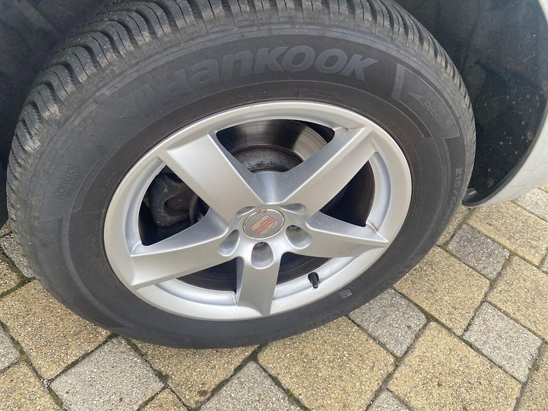 Seat Alhambra (2012) 1.4 TSi 110kW - fotka 18 z 27