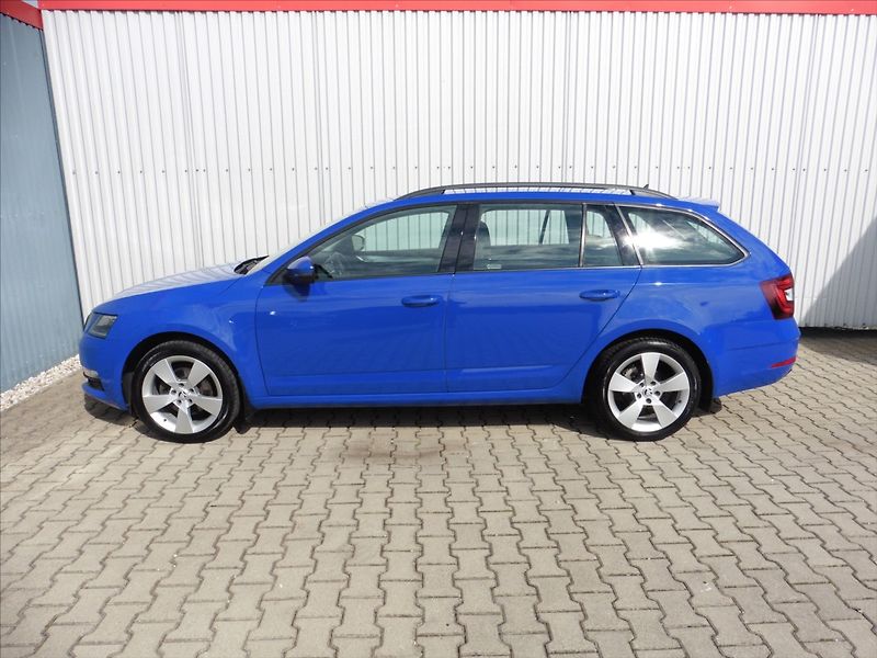 Škoda Octavia III Combi 2,0 TDI Navi, Led, T - fotka 5 z 15