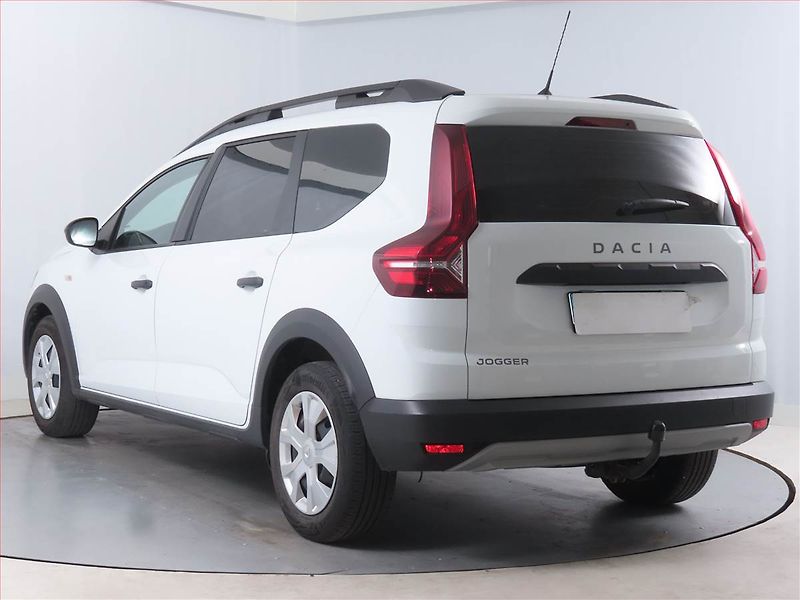 Dacia Jogger (2022) 1.0 TCe, LPG, ČR,1.maj - fotka 4 z 15