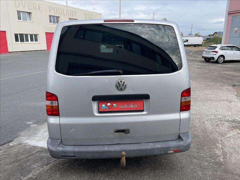 Volkswagen Transporter T5*1,9 TDI*3 místný*tažné*zahr - fotka 6 z 24