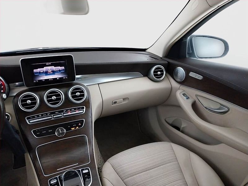 Mercedes-Benz Třídy C (2014) C 250, Automat, Kůže, Navi - fotka 8 z 20