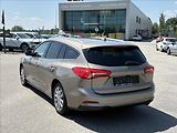 Ford Focus 1,5 TDCi88kW Led,ACC,Kamer,Výh - náhled 44