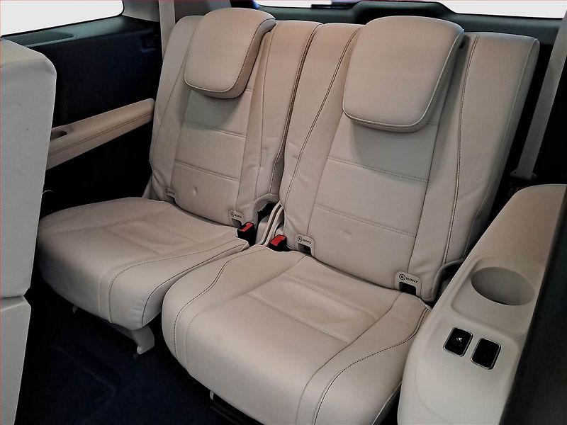 Mercedes-Benz GLS (2022) 450 4MATIC - fotka 18 z 27