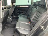 Volkswagen Passat (2017) 2.0 TSi 4x4, Highline, DSG - náhled 10