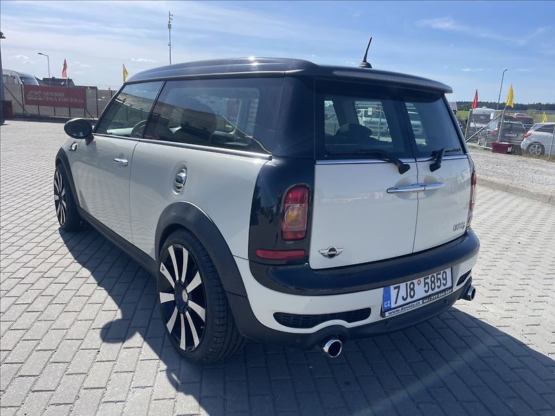 Mini Cooper S 1,6 i 16V 135kw S Panorama - fotka 3 z 35