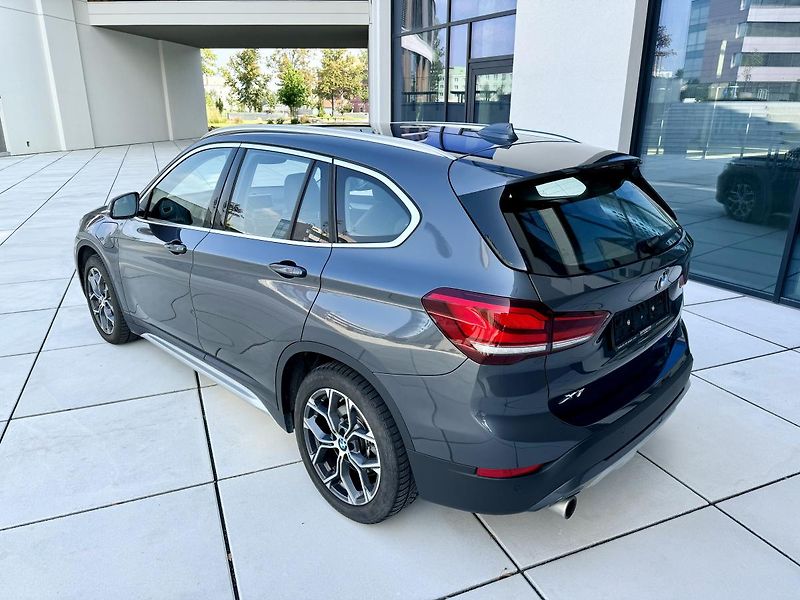 BMW X1 (2020) xDrive 25e AUT Plug in Hybrid - fotka 5 z 25