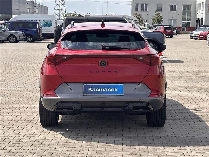 Cupra Formentor 1,5 TSI 110 kW DSG - fotka 4 z 34