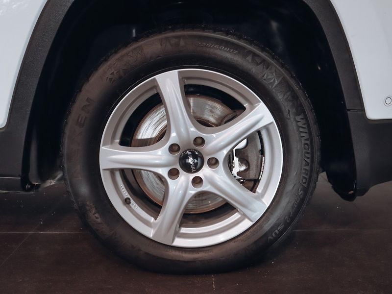Jeep Cherokee 2.2 MJT 4WD Limited - fotka 32 z 32