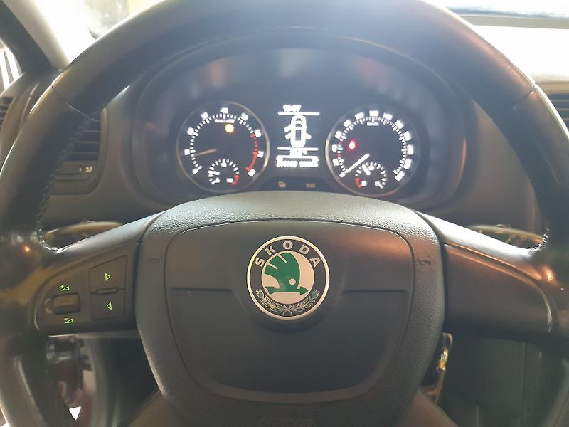 Škoda Roomster 1.2i DIGIKLIMA zadáno !!! - fotka 12 z 20