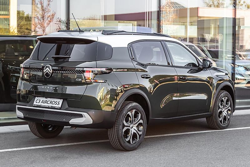 Citroën C3 Aircross (2026) 1,2 PLUS Hybrid 145k Automat - fotka 5 z 20