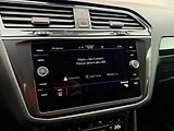Volkswagen Tiguan 2.0 TDi Elegance DSG 4x4, ČR - náhled 27