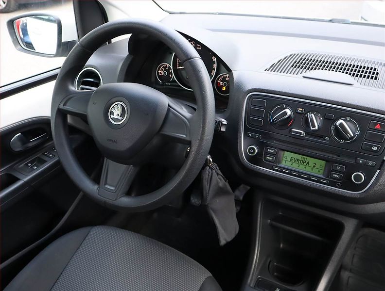 Škoda Citigo (2015) Ambition 1.0 MPI, ČR,1.maj - fotka 7 z 17