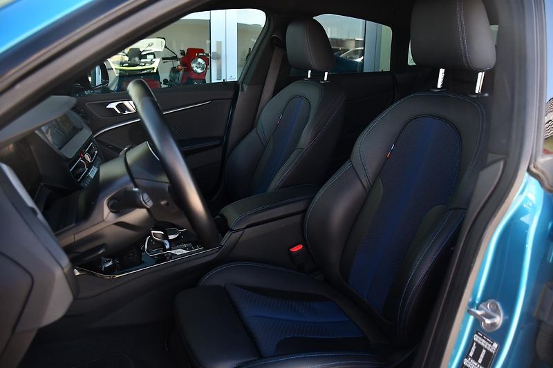 BMW Řada 2 218d M-PERFORMANCE TAŽNÉ 1M ČR - fotka 14 z 37