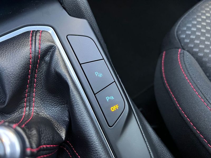 Ford Focus (2021) 1.5 TDCI ST-LINE - fotka 35 z 46