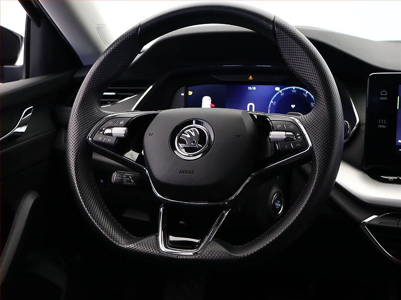 Škoda Octavia (2021) Style 1.4 TSI iV - fotka 14 z 24