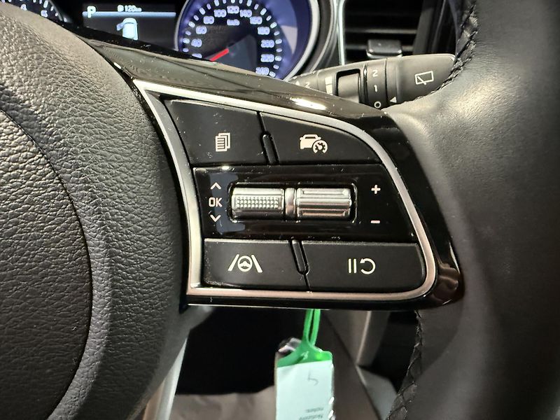 Kia Ceed 1.5 T-GDI 118kW Top SW DCT - fotka 9 z 13