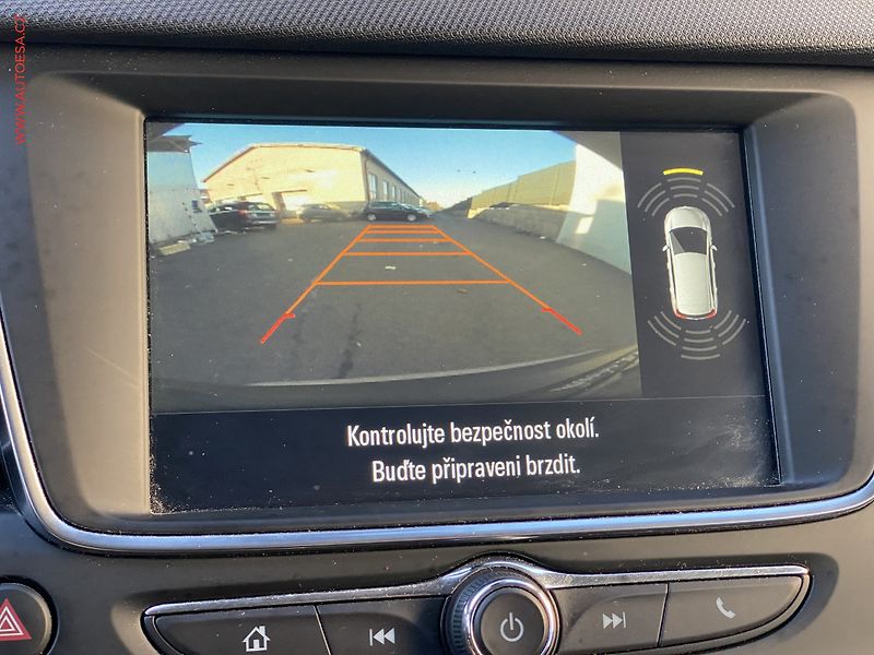 Opel Crossland (2021) 1.2 T, GS Line, LED, kamera - fotka 18 z 19