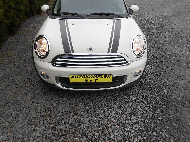 Mini One 1.6i, KLIMA,110TKM - fotka 31 z 34