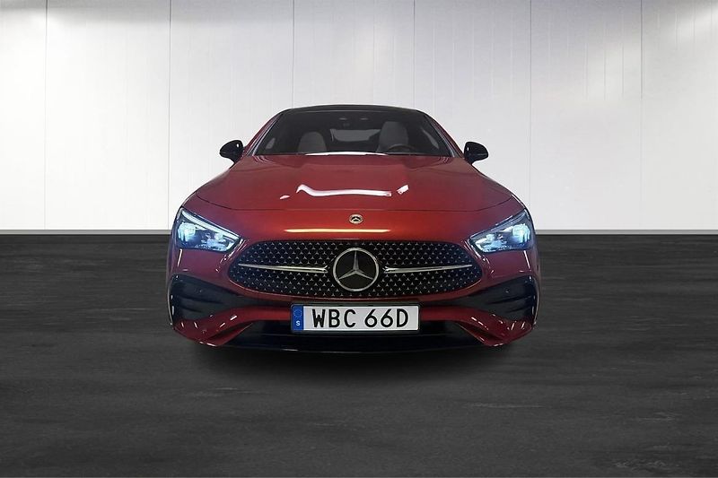 Mercedes-Benz CLE 300 4M AMG 360 HuD Pano Venti - fotka 3 z 23