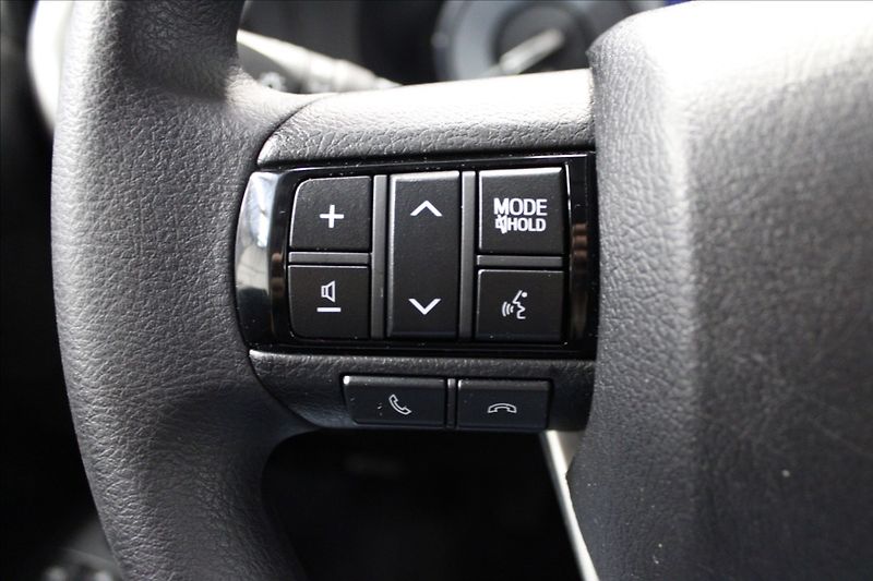 Toyota Hilux 2,4 D-4D 1.majitel CZ - fotka 17 z 37