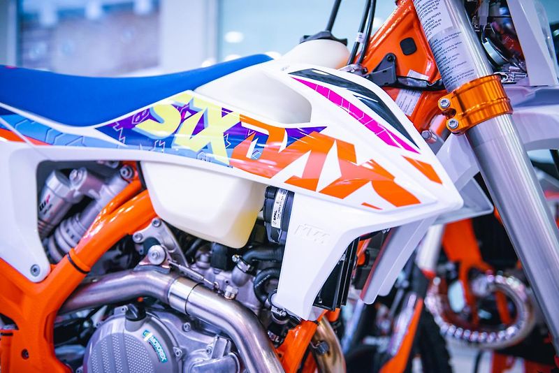 KTM 450 EXC SIX DAYS NOVÁ 0 KM  - fotka 42 z 50