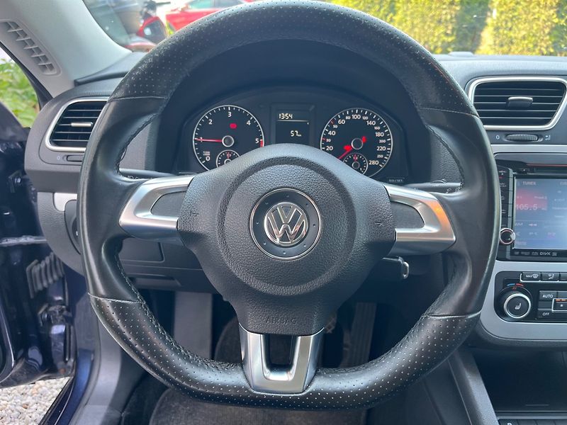 Volkswagen Scirocco (2012) 2.0 TDI R-Line Sada Kol - fotka 8 z 17