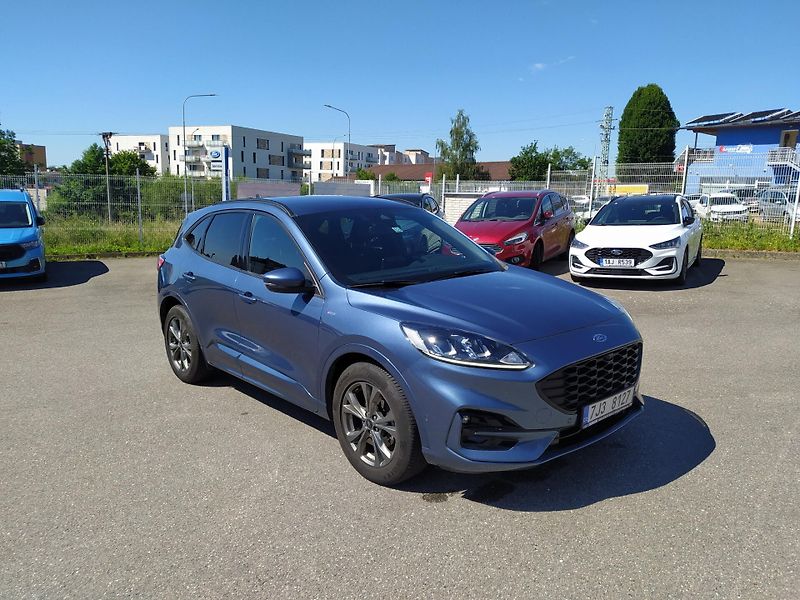 Ford Kuga (2023) 1,5 EcoBoost 110kW ST-Line - fotka 7 z 22