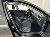 Škoda Octavia Ambition - náhled 9