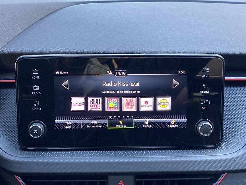Škoda Scala (2025) 1.0 TSI DSG Monte Carlo - fotka 13 z 32